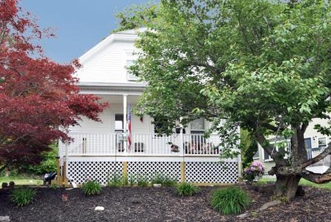 167 Mount Saint Charles Ave, Woonsocket, RI 02895 photo 13