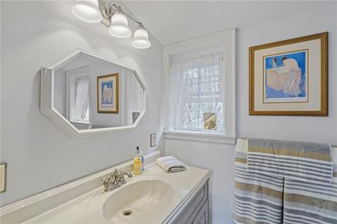 107 Spring St, Woonsocket, RI 02895 photo 30
