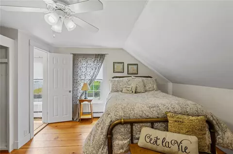 107 Spring St, Woonsocket, RI 02895 photo 22