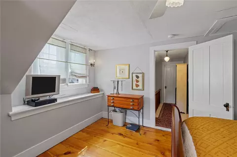 107 Spring St, Woonsocket, RI 02895 photo 23