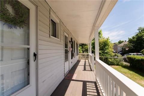 61 Baker St, Warwick, RI 02886 photo 4
