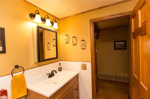 48 Stoneham Dr, Woonsocket, RI 02895 photo 14