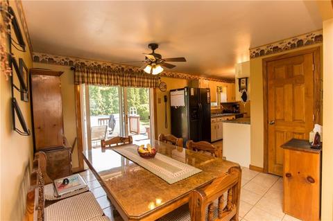 48 Stoneham Dr, Woonsocket, RI 02895 photo 12