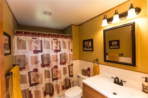 48 Stoneham Dr, Woonsocket, RI 02895 photo 15