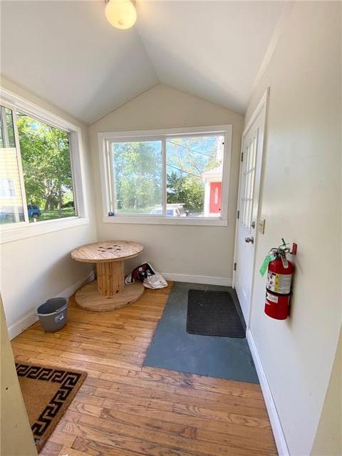 74 Main St, Warren, RI 02885 photo 6