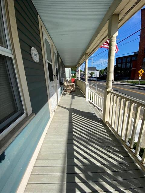 74 Main St, Warren, RI 02885 photo 2