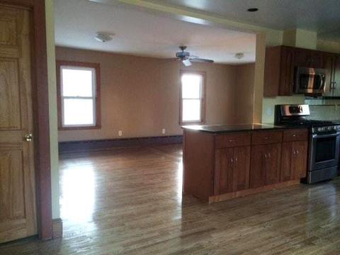 74 Main St, Warren, RI 02885 photo 10