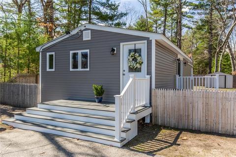 35 Pine Tree Rd, Coventry, RI 02816 photo 1