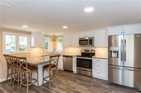 35 Pine Tree Rd, Coventry, RI 02816 photo 5