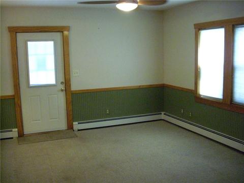 8 Barton Ave, Warwick, RI 02889 photo 7