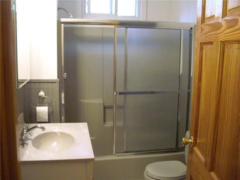 8 Barton Ave, Warwick, RI 02889 photo 10