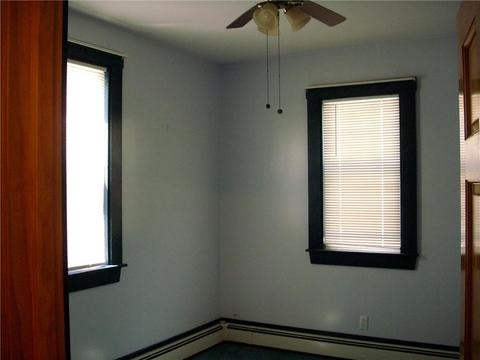 8 Barton Ave, Warwick, RI 02889 photo 12