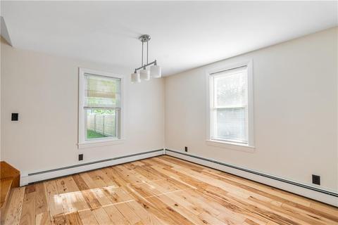 425 Ninth Ave, Woonsocket, RI 02895 photo 9