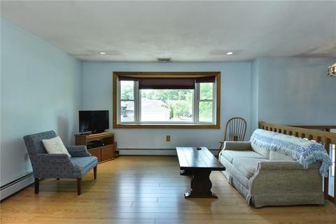 89 Kennedy Dr, Warwick, RI 02889 photo 7