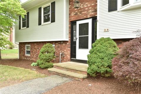 89 Kennedy Dr, Warwick, RI 02889 photo 4