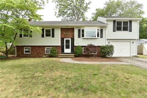 89 Kennedy Dr, Warwick, RI 02889 photo 1