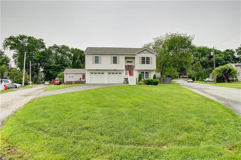 53 Millard Ave, Warwick, RI 02889 photo 2