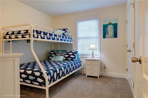 53 Millard Ave, Warwick, RI 02889 photo 17
