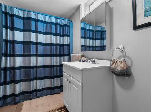 211 Getchell Ave, Woonsocket, RI 02895 photo 23
