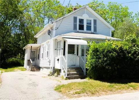 40 Read Ave, Coventry, RI 02816 photo 1