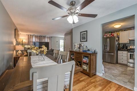 16 Diane Dr, Warwick, RI 02886 photo 8