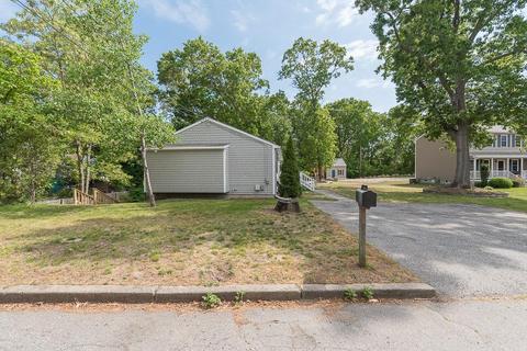 16 Diane Dr, Warwick, RI 02886 photo 24