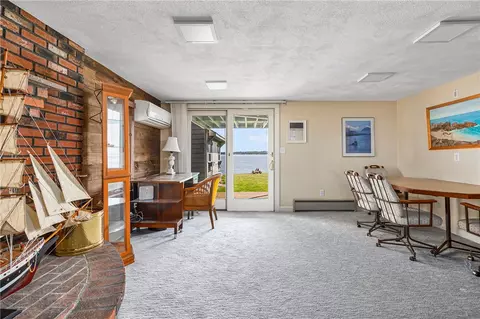 26 Riptide Dr, Saunderstown, RI 02874 photo 19