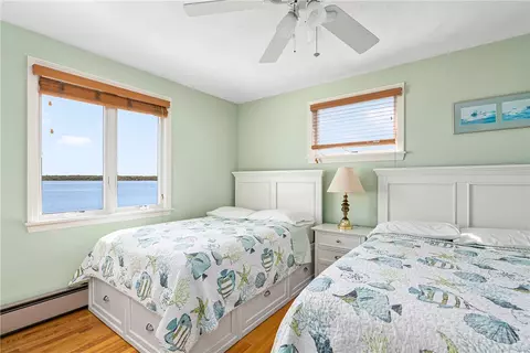 26 Riptide Dr, Saunderstown, RI 02874 photo 17