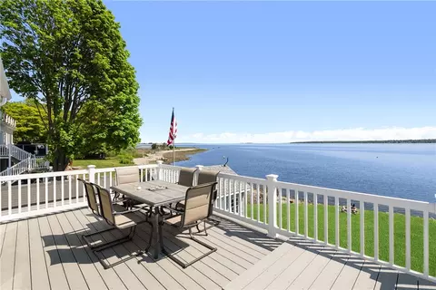 26 Riptide Dr, Saunderstown, RI 02874 photo 7