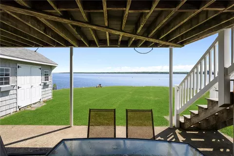 26 Riptide Dr, Saunderstown, RI 02874 photo 26