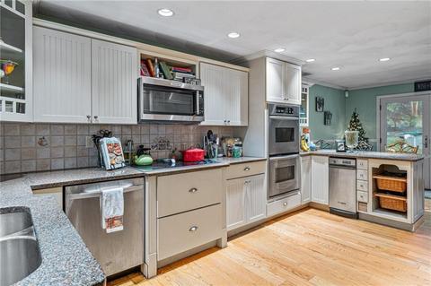 6025 Flat River Rd, Coventry, RI 02827 photo 23