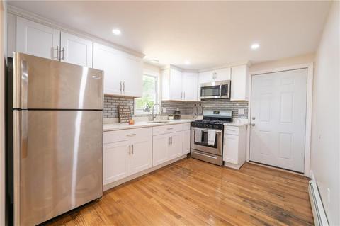 128 Overbrook Ave, Warwick, RI 02889 photo 7