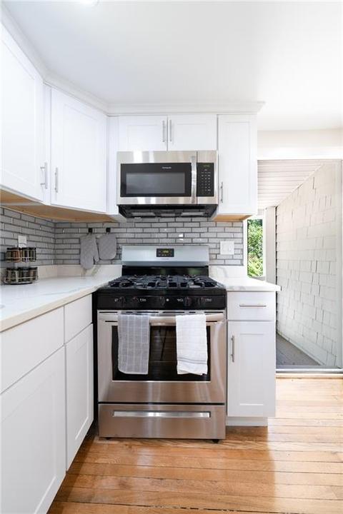 128 Overbrook Ave, Warwick, RI 02889 photo 8