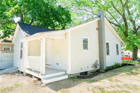 128 Overbrook Ave, Warwick, RI 02889 photo 3