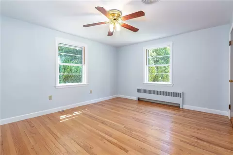 196 Lansdowne Dr, Warwick, RI 02888 photo 16