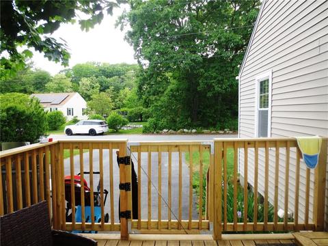 28 Macarthur Blvd, Coventry, RI 02816 photo 2