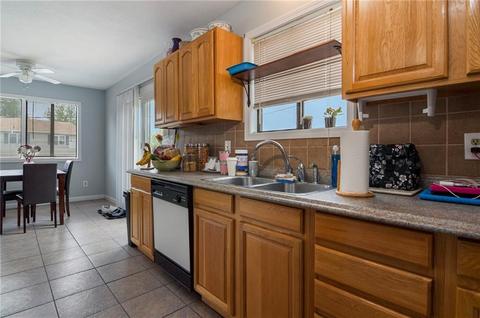 38 Meadowview Ter, Westerly, RI 02891 photo 4