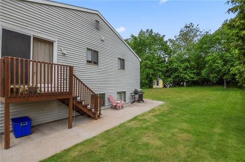 38 Meadowview Ter, Westerly, RI 02891 photo 3