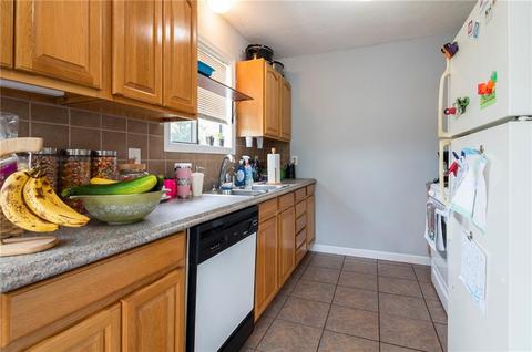 38 Meadowview Ter, Westerly, RI 02891 photo 5