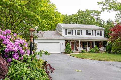 9 Silver Maple Dr, Coventry, RI 02816 photo 1