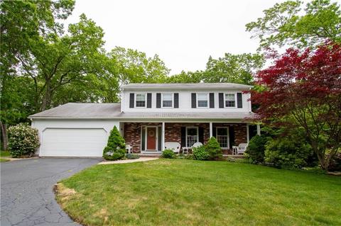 9 Silver Maple Dr, Coventry, RI 02816 photo 3