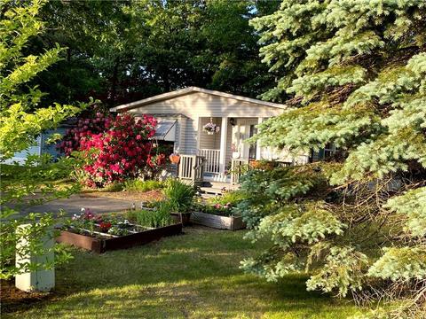95 Lear Dr, Coventry, RI 02816 photo 2
