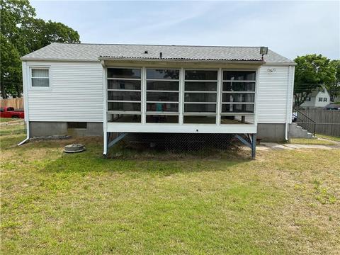 9 Quarry Rd, Warwick, RI 02889 photo 4