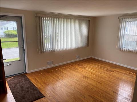 9 Quarry Rd, Warwick, RI 02889 photo 7