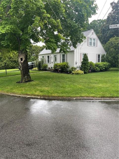 5 Pilgrim Dr, Warwick, RI 02888 photo 2