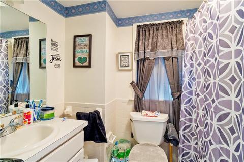 34 Jenckes St, Woonsocket, RI 02895 photo 6