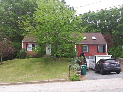 213 Hawthorn Cir, Woonsocket, RI 02895 photo 1