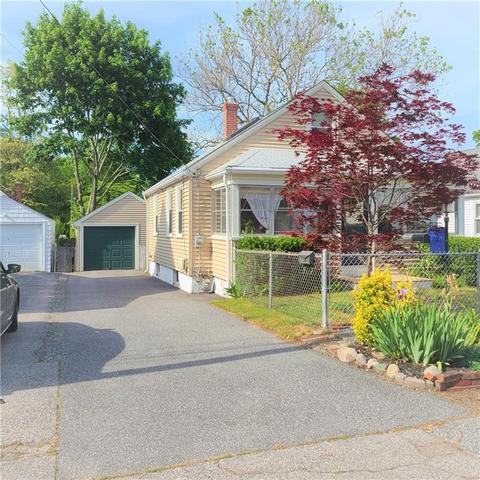 95 Thurman St, Warwick, RI 02888 photo 3