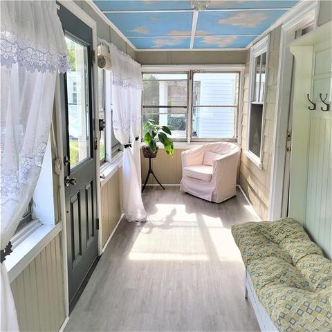 95 Thurman St, Warwick, RI 02888 photo 4