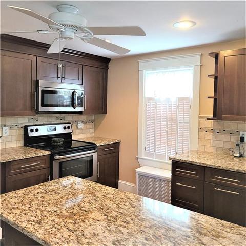 95 Thurman St, Warwick, RI 02888 photo 12